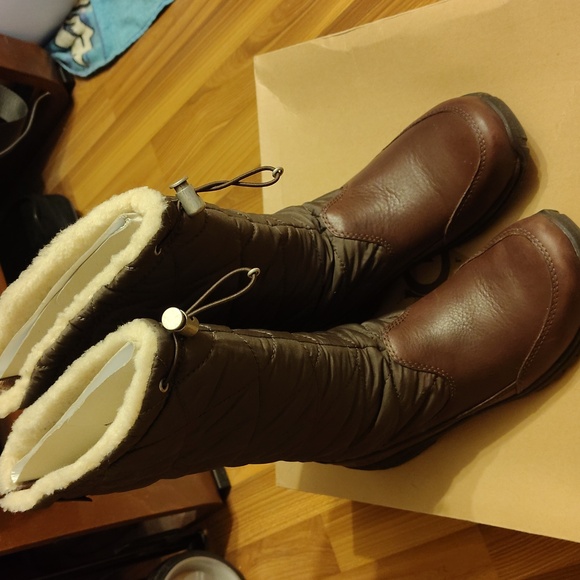 UGG Shoes - UGG SNOWPEAK WATERPROOF BOOTS 9